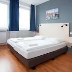 Hotel A&o Hauptbahnhof 2*