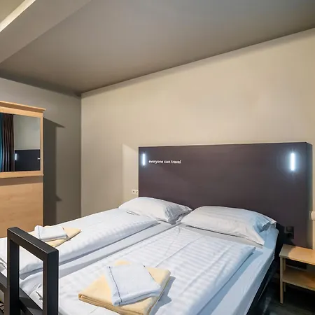 A&O Salzburg Hauptbahnhof Hostel *