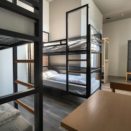 Hotel A&o Hauptbahnhof 2*