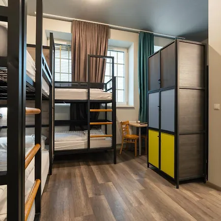 Hotel A&o Hauptbahnhof 2*