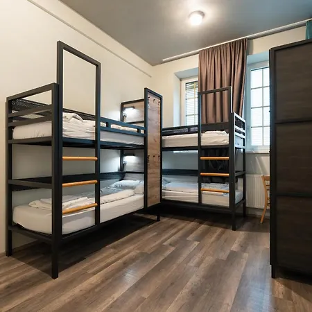 Hotel A&o Hauptbahnhof Salzburg