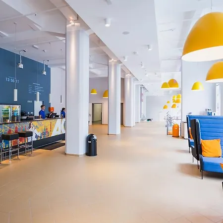 Hostel A&O Salzburg Hauptbahnhof *