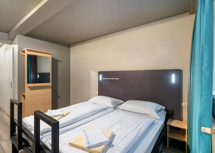 A&o Hauptbahnhof Szálloda 2*