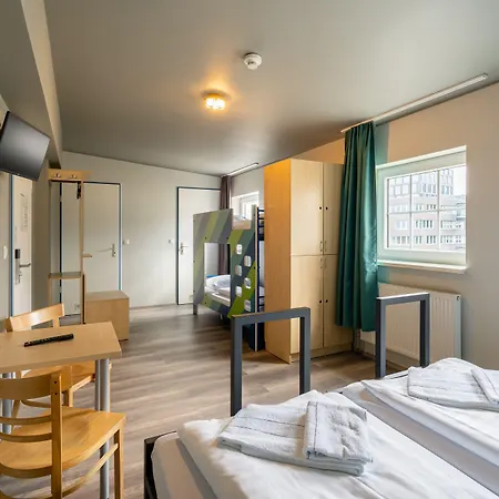 萨尔茨堡火车总站a&o经济型连锁酒店 酒店